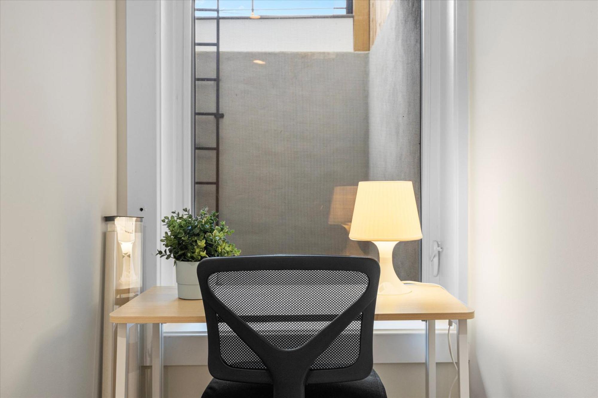 Apartamento 2-br Sanctuary - Commuter-friendly *